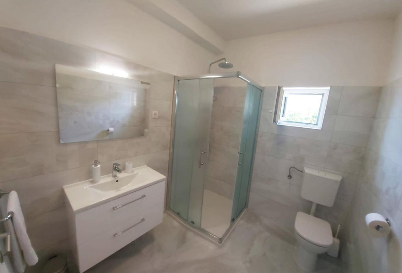 Apartmani Cvita Omis Ngoại thất bức ảnh