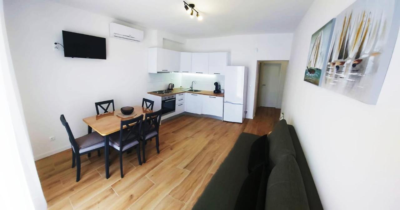 Apartmani Cvita Omis Ngoại thất bức ảnh
