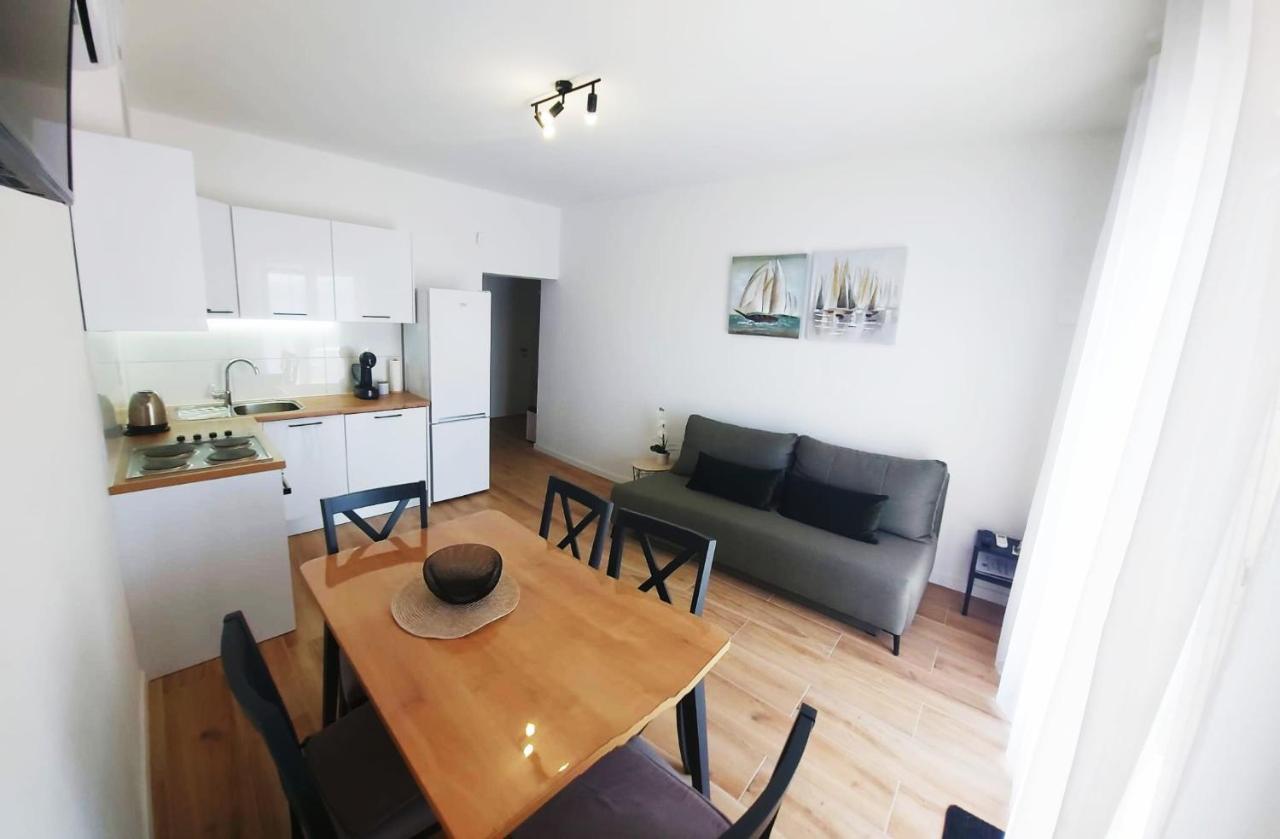 Apartmani Cvita Omis Ngoại thất bức ảnh